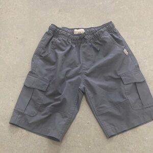 Weatherproof vintage brand boys medium 10 12 Gray Cargo Shorts nwot. Never worn.